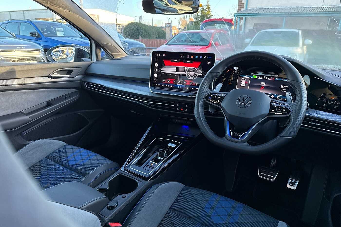 Used Volkswagen Golf 2025 for sale - 76692706: Photo 35