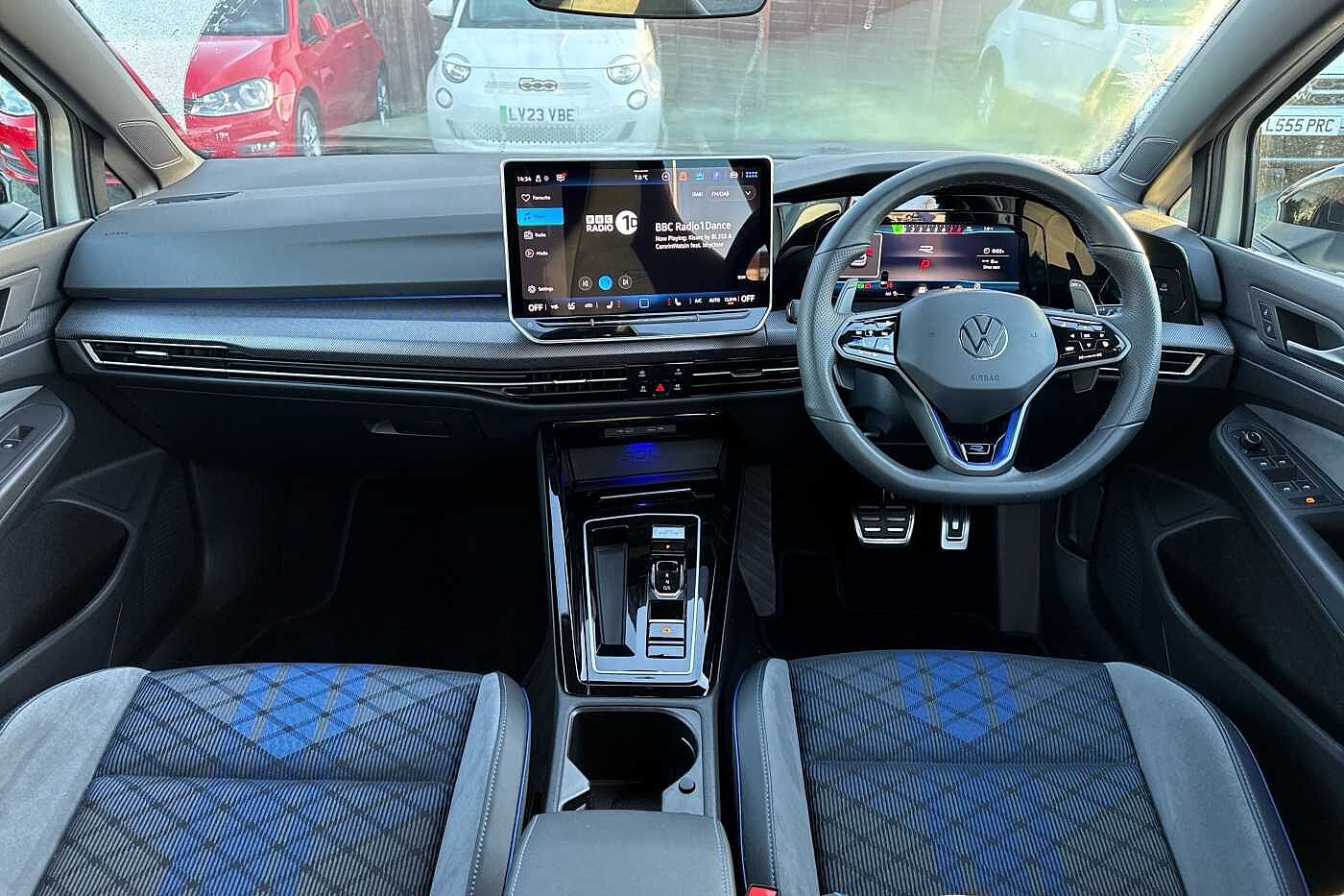 Used Volkswagen Golf 2025 for sale - 76692706: Photo 8