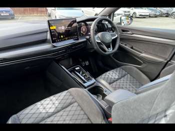 Used Volkswagen Golf 2024 for sale - 75024966: Photo
