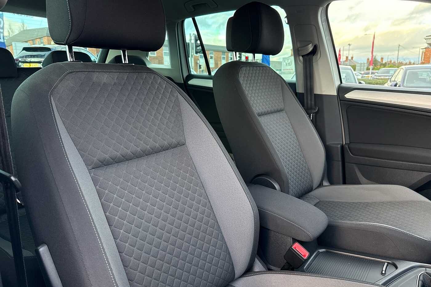 Used Volkswagen Tiguan 2018 for sale - 76539538: Photo 13