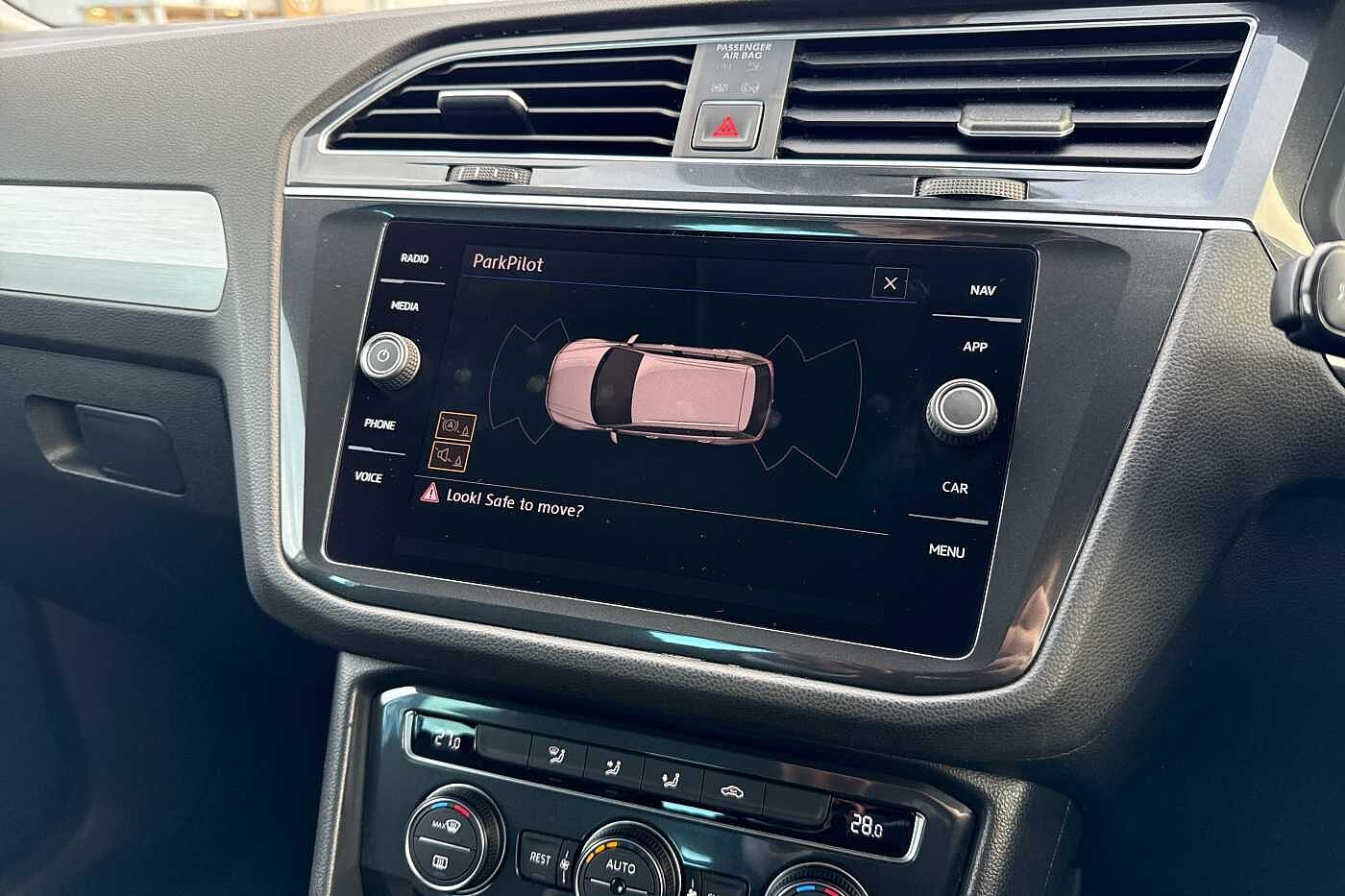 Used Volkswagen Tiguan 2018 for sale - 76539538: Photo 31