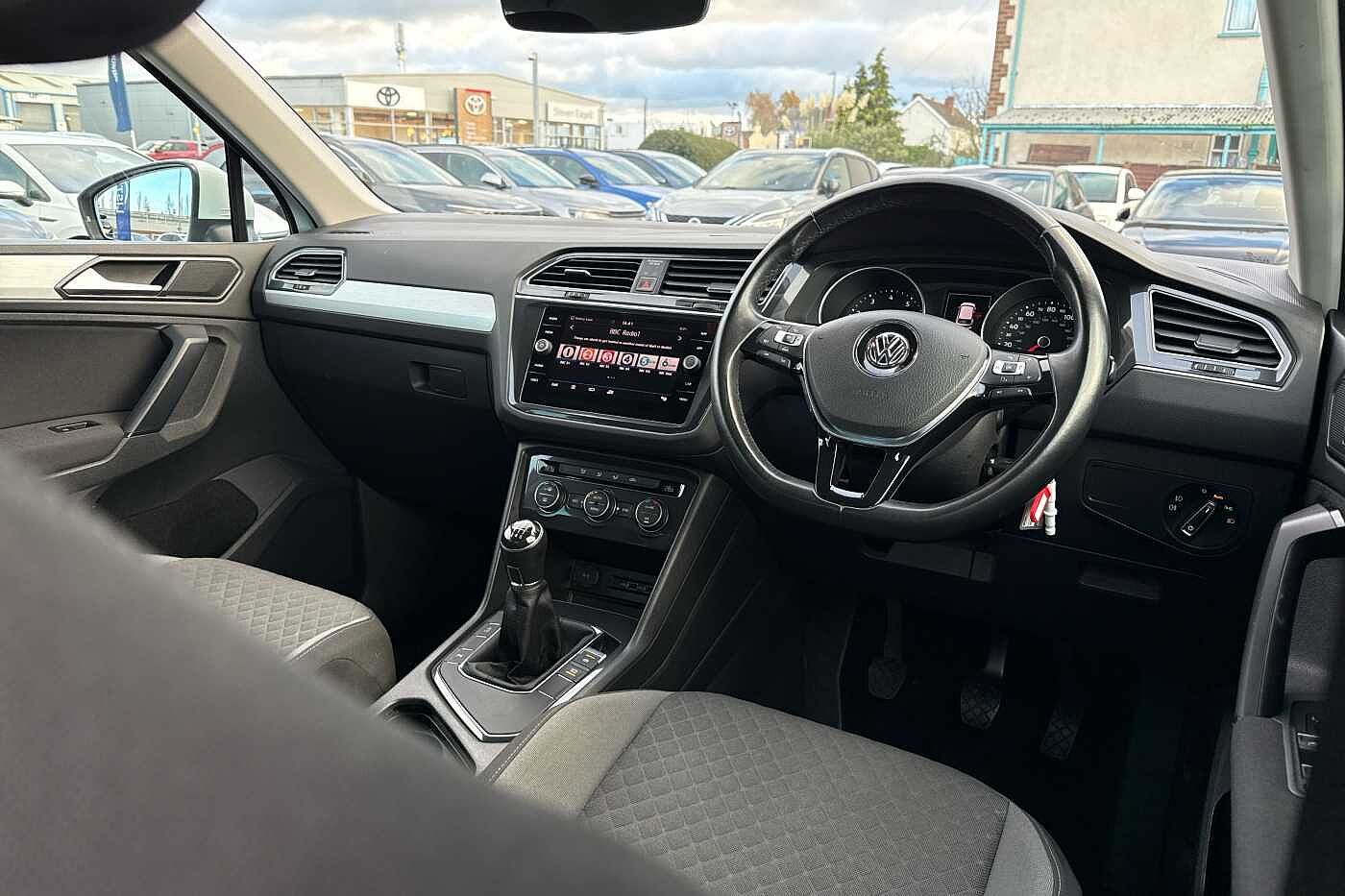 Used Volkswagen Tiguan 2018 for sale - 76539538: Photo 32