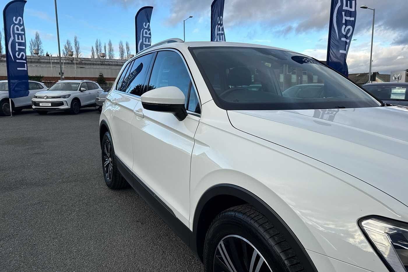 Used Volkswagen Tiguan 2018 for sale - 76539538: Photo 40