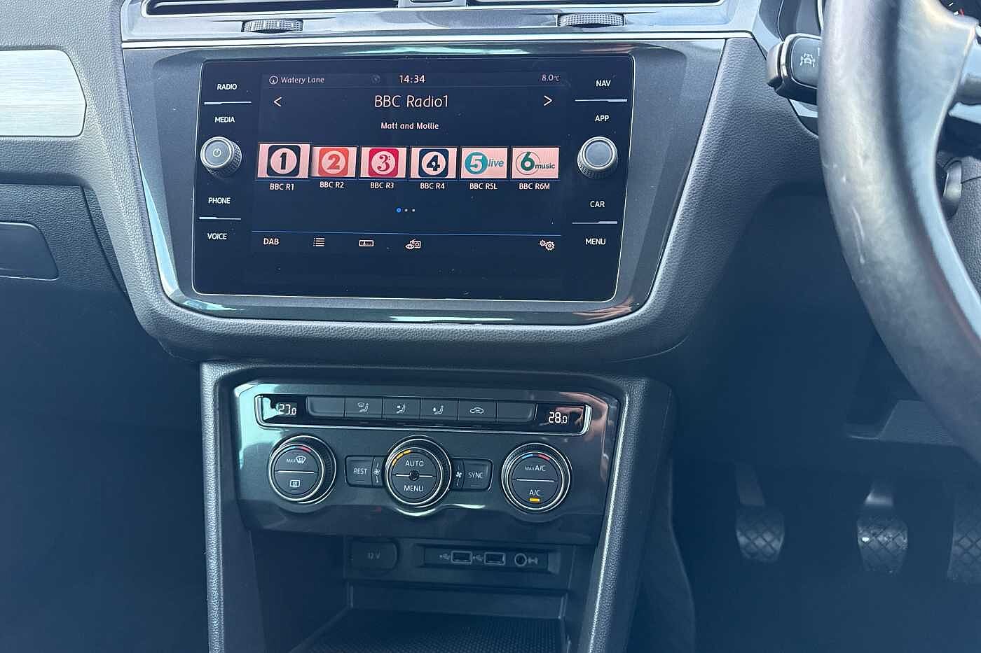 Used Volkswagen Tiguan 2018 for sale - 76539538: Photo 9