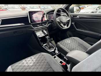 Used Volkswagen T-Roc 2024 for sale - 75104082: Photo