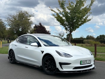 Tesla - Model 3