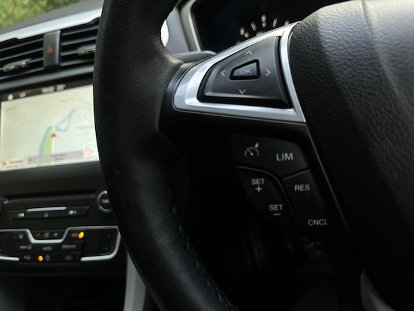 Used Ford Mondeo 2017 for sale - 75551606: Photo 52
