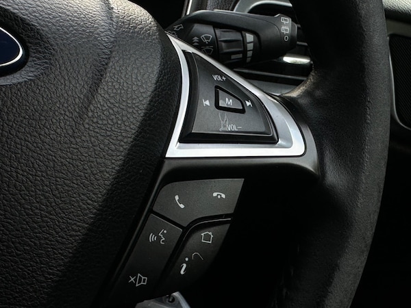 Used Ford Mondeo 2017 for sale - 75551606: Photo 54