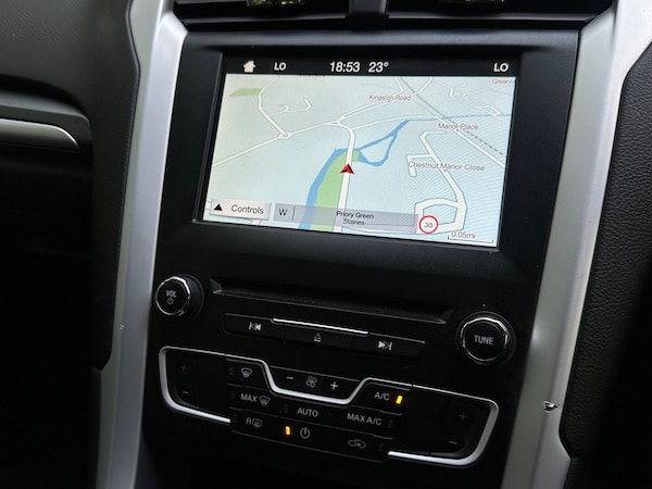Used Ford Mondeo 2017 for sale - 75551606: Photo 63
