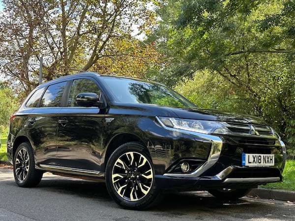 Used Mitsubishi Outlander 2018 for sale - 76239798: Photo 1