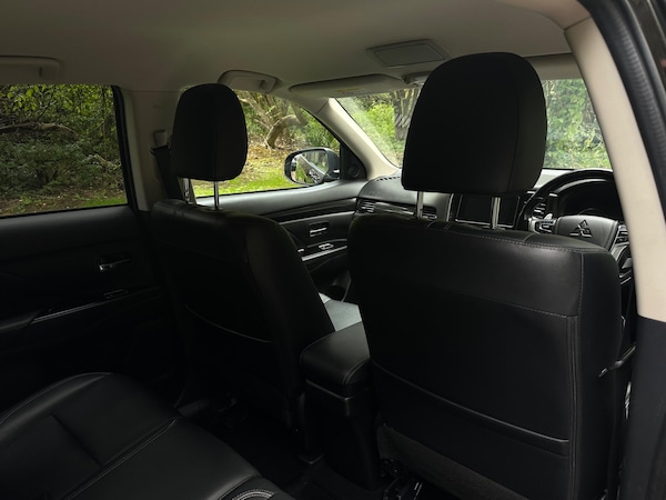 Used Mitsubishi Outlander 2018 for sale - 76239798: Photo 37