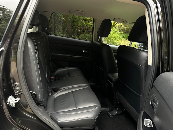 Used Mitsubishi Outlander 2018 for sale - 76239798: Photo 42