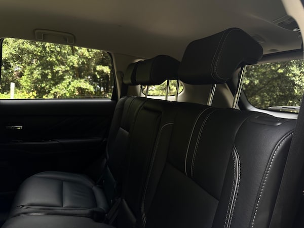 Used Mitsubishi Outlander 2018 for sale - 76239798: Photo 49
