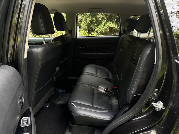 Used Mitsubishi Outlander 2018 for sale - 76239798: Photo 50
