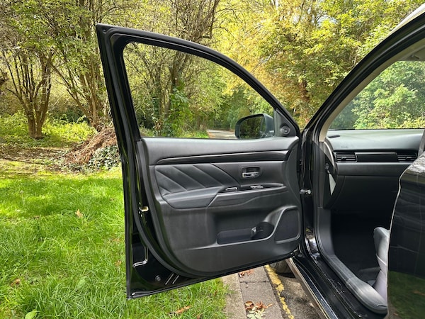 Used Mitsubishi Outlander 2018 for sale - 76239798: Photo 57