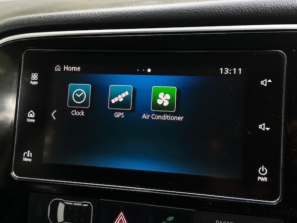 Used Mitsubishi Outlander 2018 for sale - 76239798: Photo 81