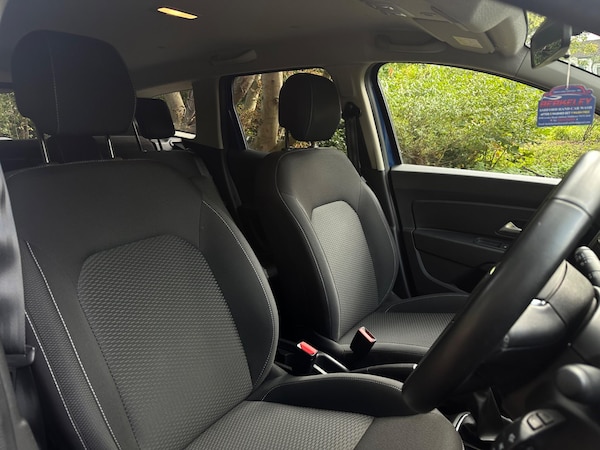 Used Dacia Duster 2020 for sale - 76239342: Photo 31
