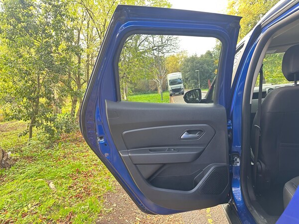 Used Dacia Duster 2020 for sale - 76239342: Photo 46