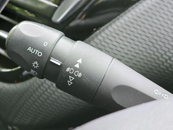 Used Peugeot 208 2018 for sale - 75553088: Photo 11