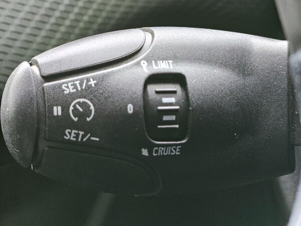 Used Peugeot 208 2018 for sale - 75553088: Photo 12