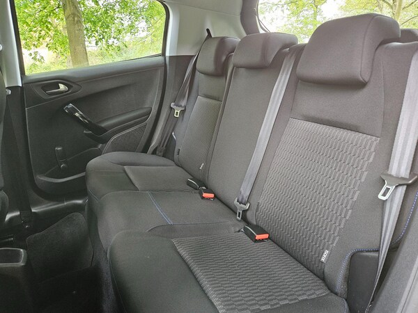 Used Peugeot 208 2018 for sale - 75553088: Photo 26