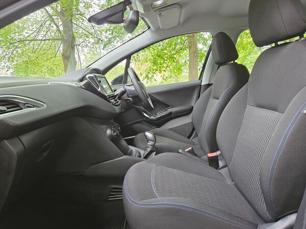 Used Peugeot 208 2018 for sale - 75553088: Photo 29