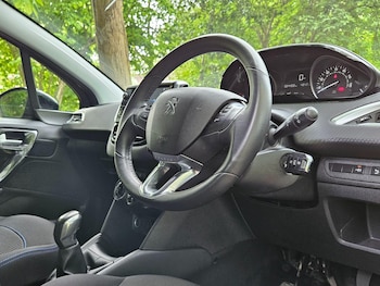 Used Peugeot 208 2018 for sale - 75553088: Photo