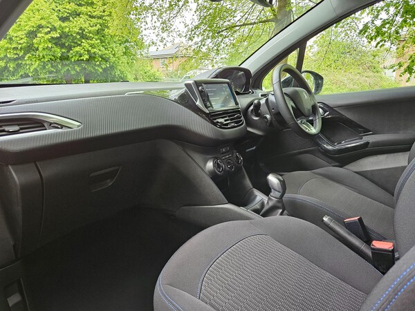 Used Peugeot 208 2018 for sale - 75553088: Photo 31