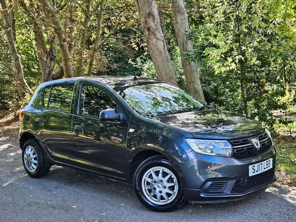 Used Dacia Sandero 2017 for sale - 76239514: Photo 11