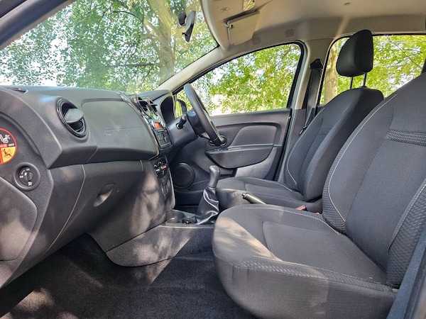 Used Dacia Sandero 2017 for sale - 76239514: Photo 27