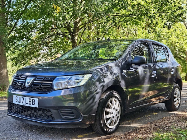 Used Dacia Sandero 2017 for sale - 76239514: Photo 41