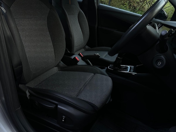 Used Vauxhall Crossland 2021 for sale - 75677820: Photo 32