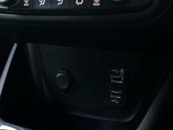 Used Vauxhall Crossland 2021 for sale - 75677820: Photo 68