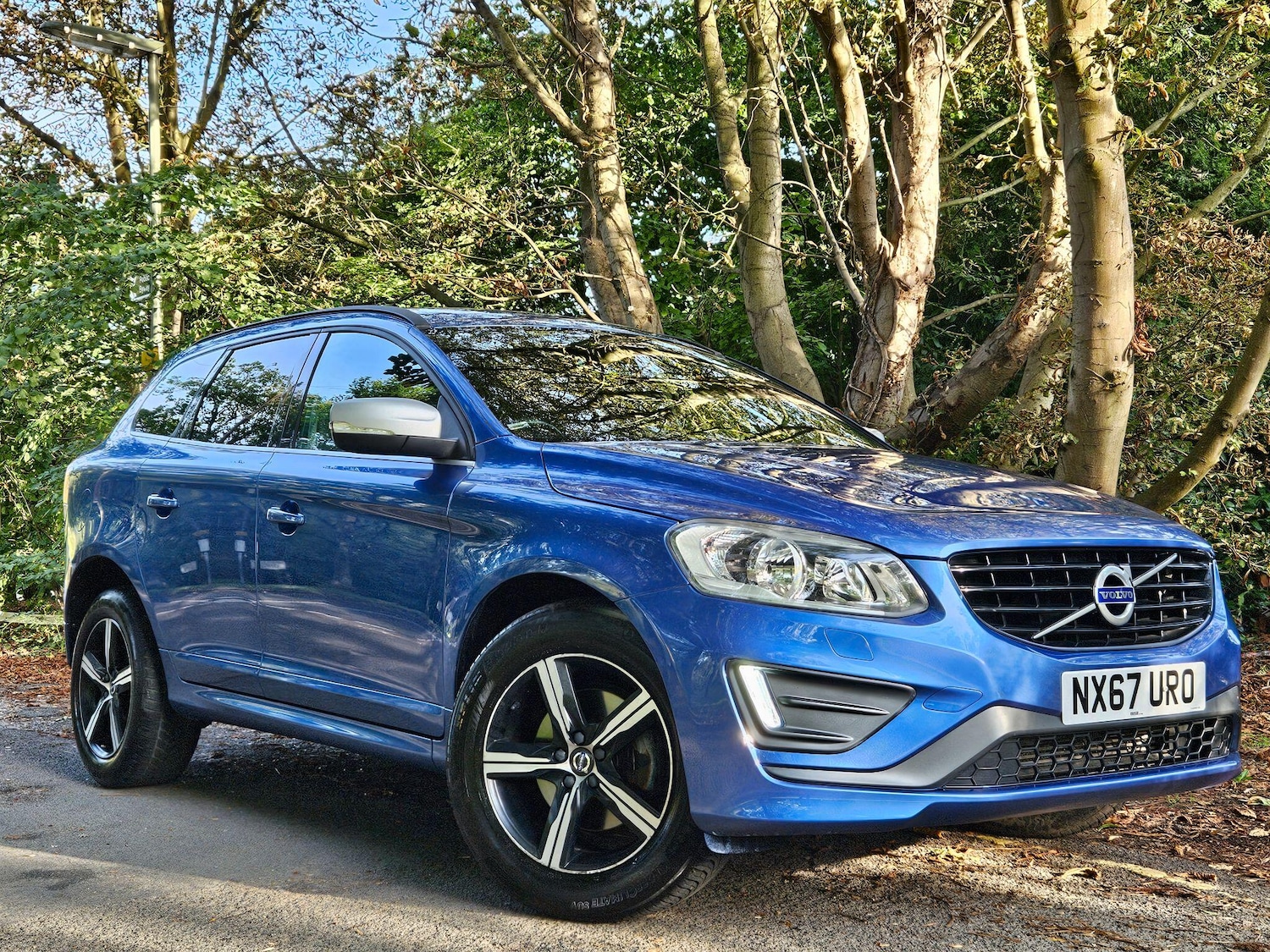 Used Volvo XC60 2017 for sale - 76094250: Photo 1