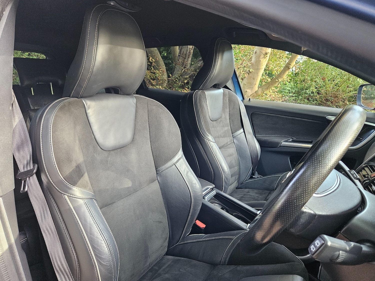 Used Volvo XC60 2017 for sale - 76094250: Photo 5