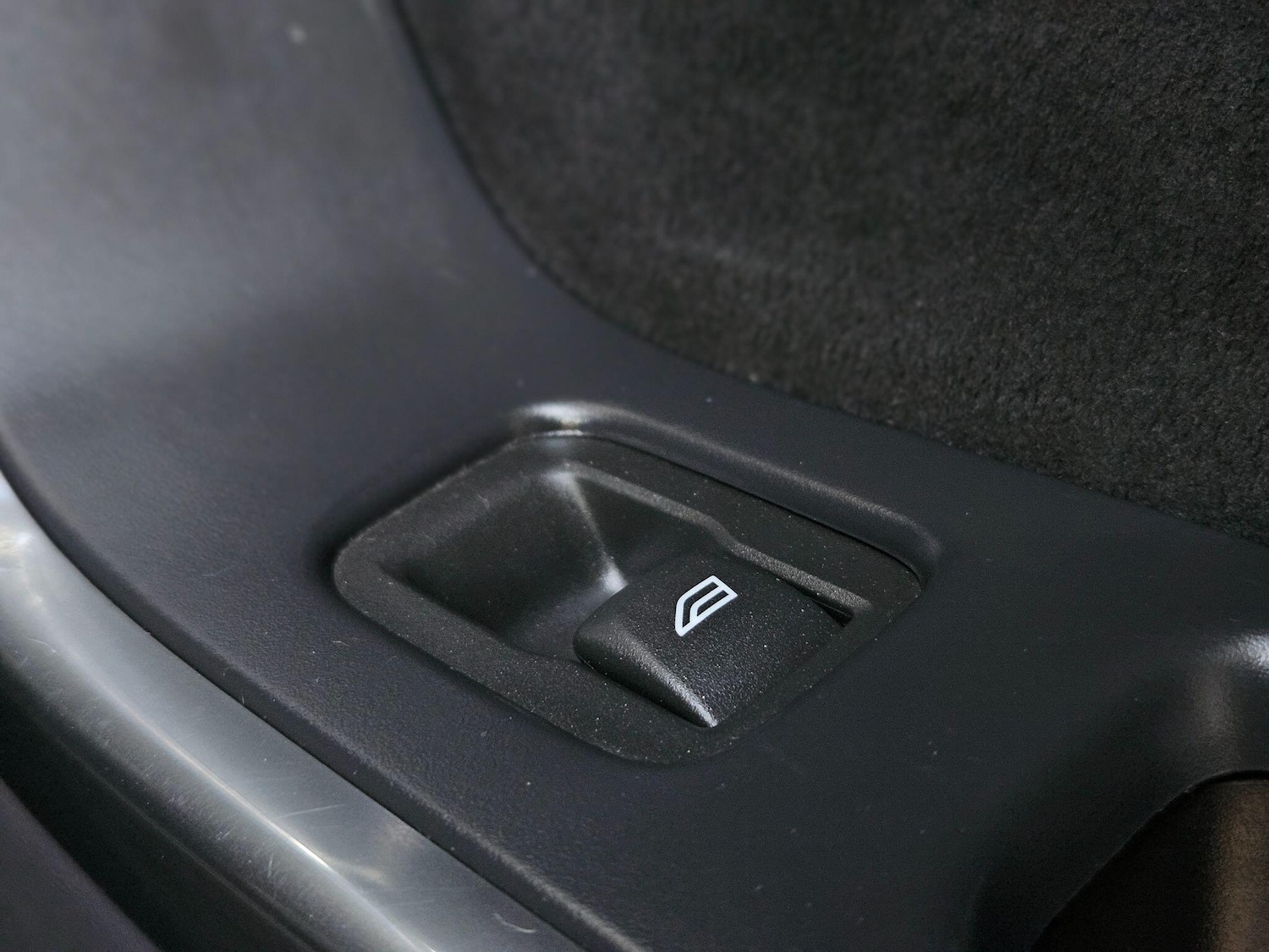 Used Volvo XC60 2017 for sale - 76094250: Photo 63