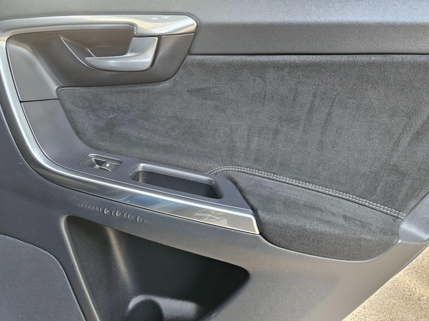 Used Volvo XC60 2017 for sale - 76094250: Photo 66