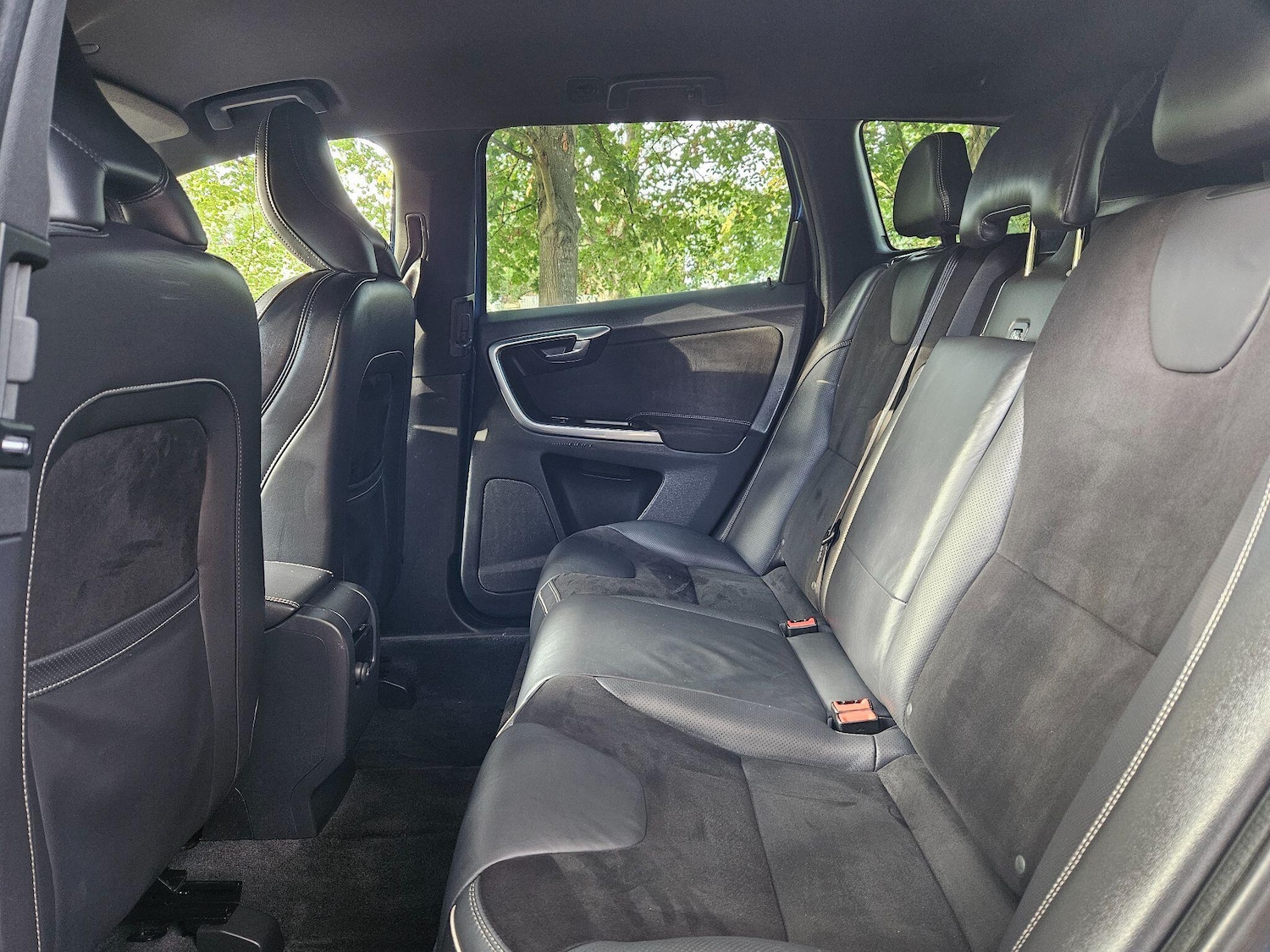 Used Volvo XC60 2017 for sale - 76094250: Photo 67