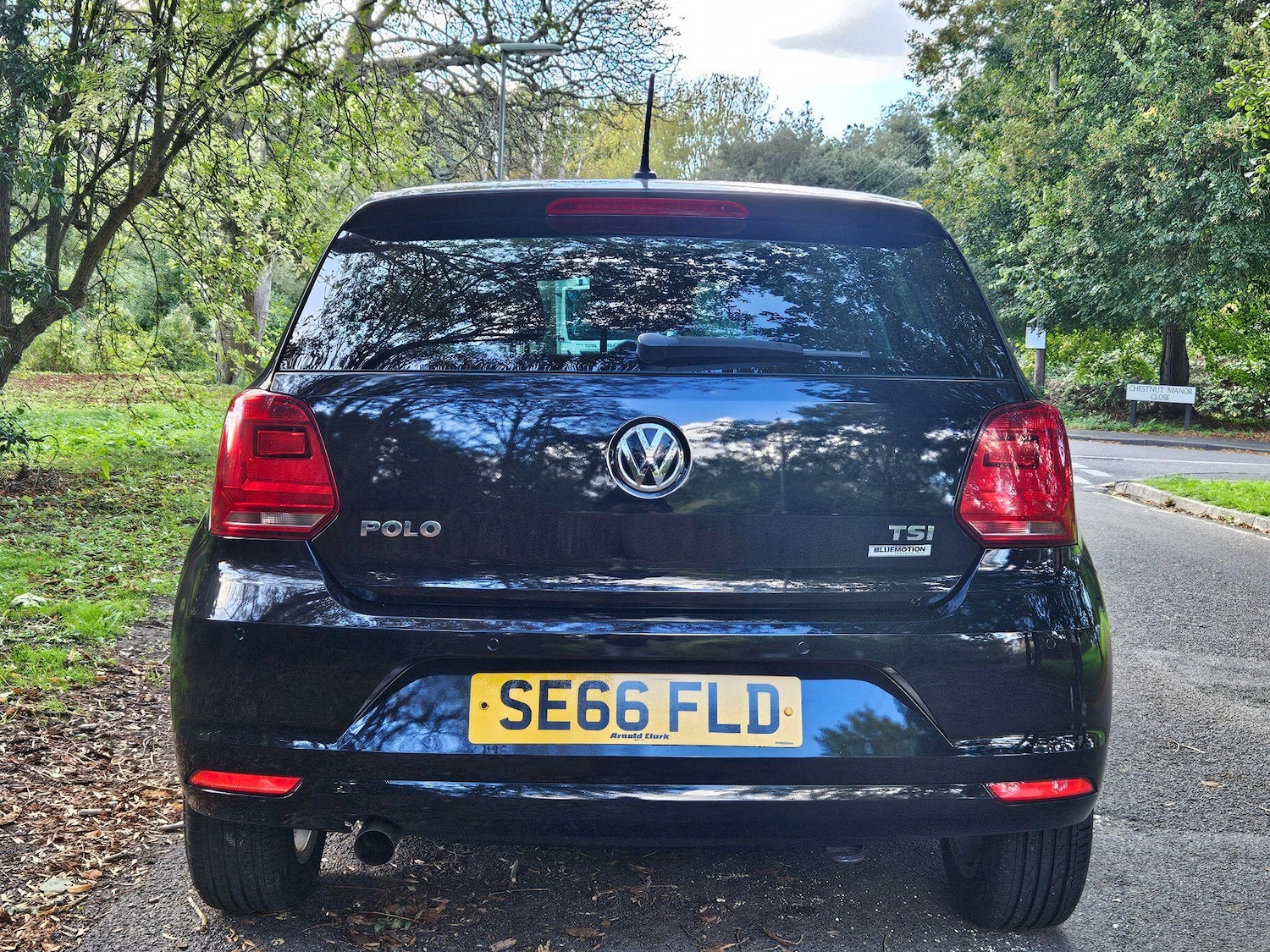 Vehicle 28