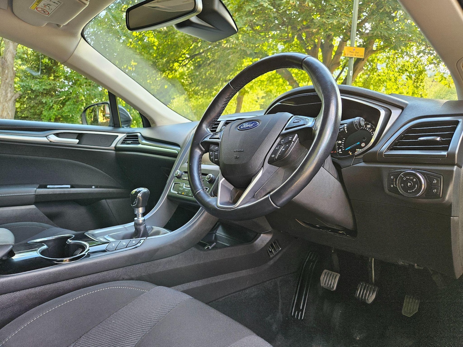 Vehicle 29