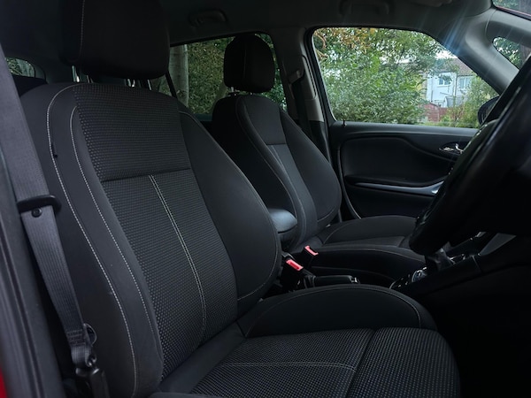 Used Vauxhall Zafira 2017 for sale - 76239556: Photo 33