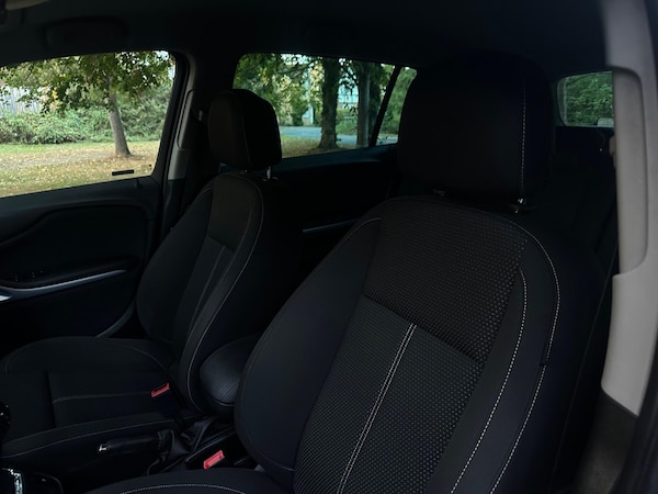Used Vauxhall Zafira 2017 for sale - 76239556: Photo 65