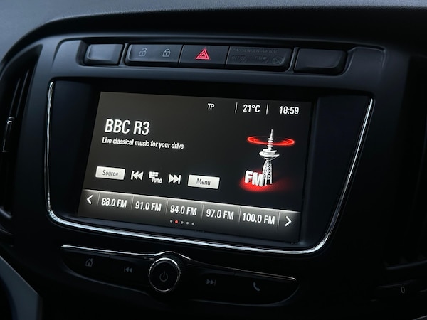 Used Vauxhall Zafira 2017 for sale - 76239556: Photo 85