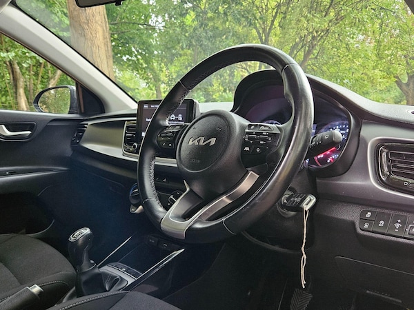 Used Kia Rio 2023 for sale - 75578353: Photo 2