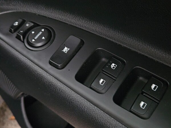 Used Kia Rio 2023 for sale - 75578353: Photo 38