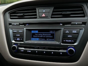Used Hyundai i20 2016 for sale - 75601327: Photo