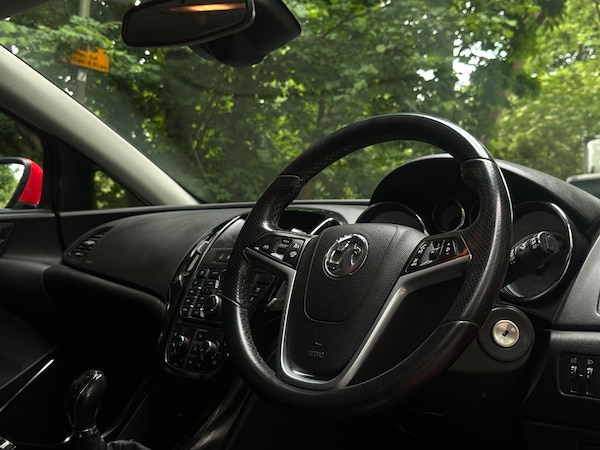 Used Vauxhall Astra GTC 2016 for sale - 75696863: Photo 2