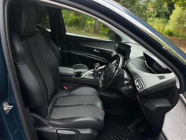 Used Peugeot 3008 2021 for sale - 76239058: Photo 32