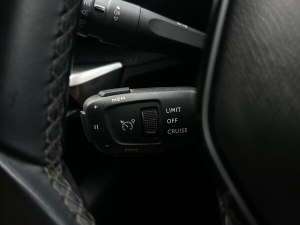 Used Peugeot 3008 2021 for sale - 76239058: Photo 63
