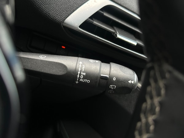 Used Peugeot 3008 2021 for sale - 76239058: Photo 64
